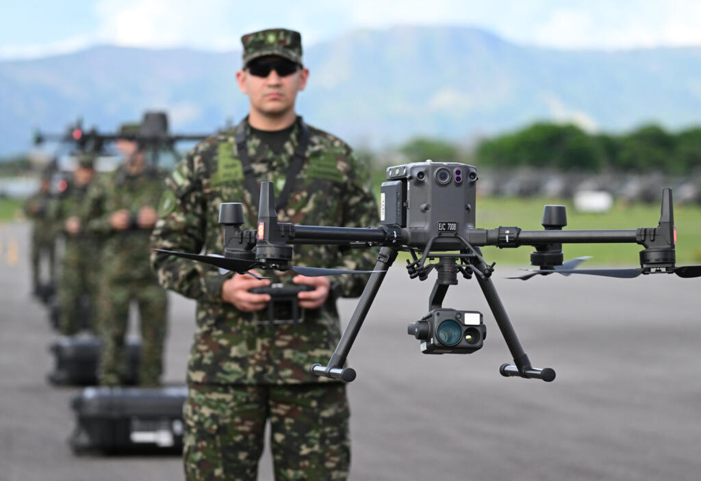 Sistemas de Aeronaves No Tripuladas (UAS) y Derecho Internacional Humanitario: Retos para Colombia